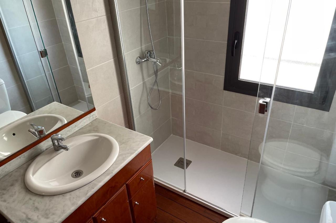 Apartment With Sea Views Next To The Beach Of Mar Bella Barcelona Buitenkant foto