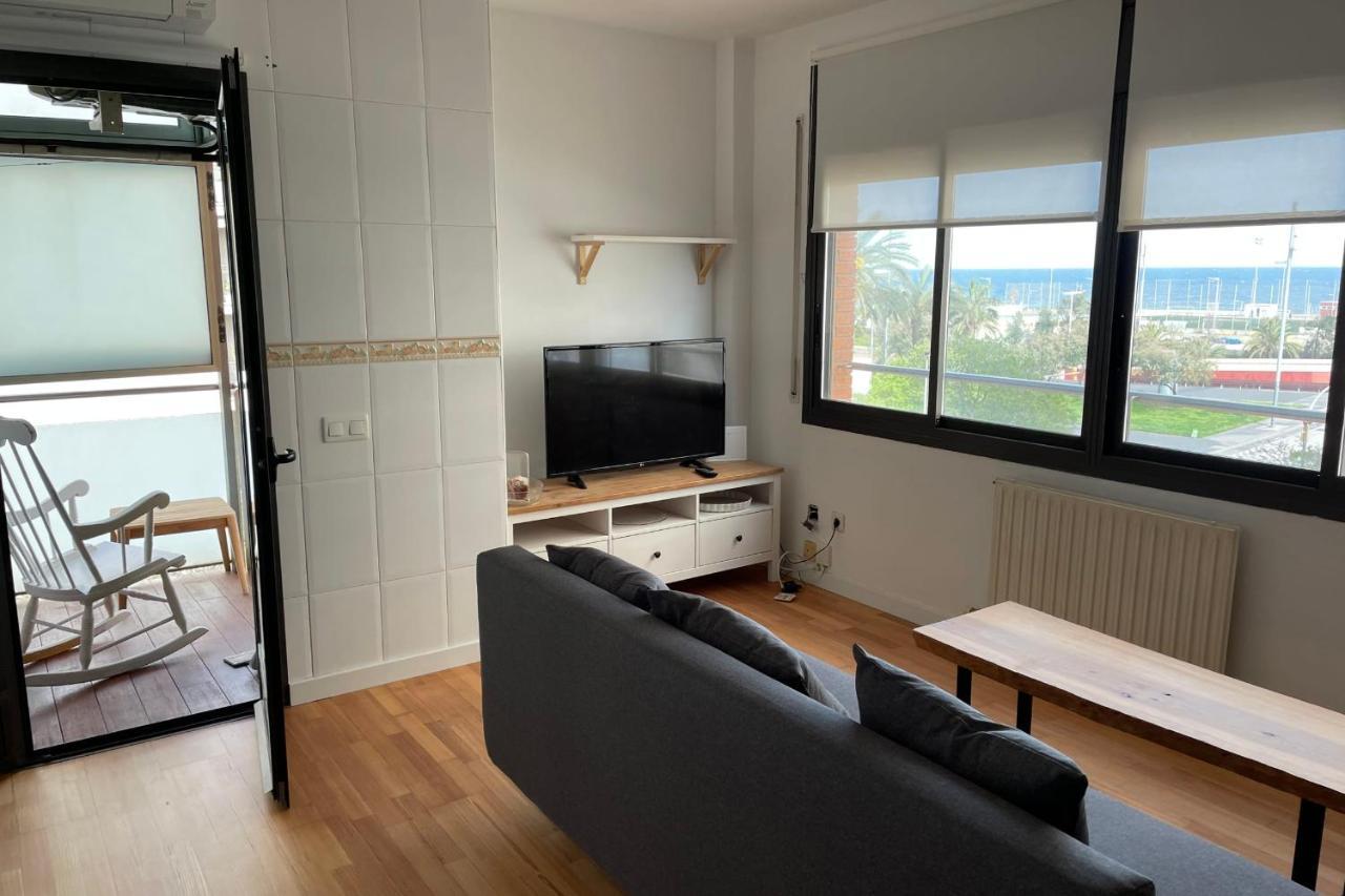 Apartment With Sea Views Next To The Beach Of Mar Bella Barcelona Buitenkant foto