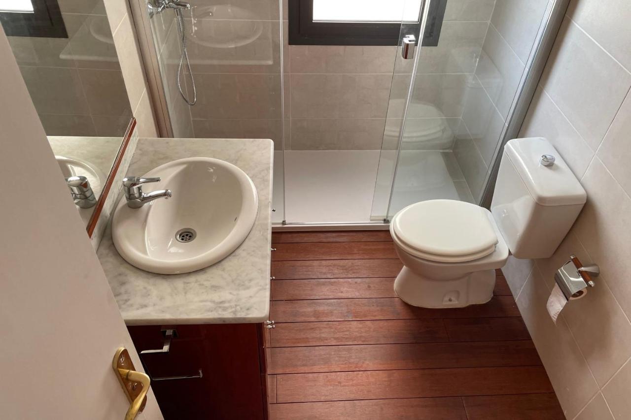 Apartment With Sea Views Next To The Beach Of Mar Bella Barcelona Buitenkant foto